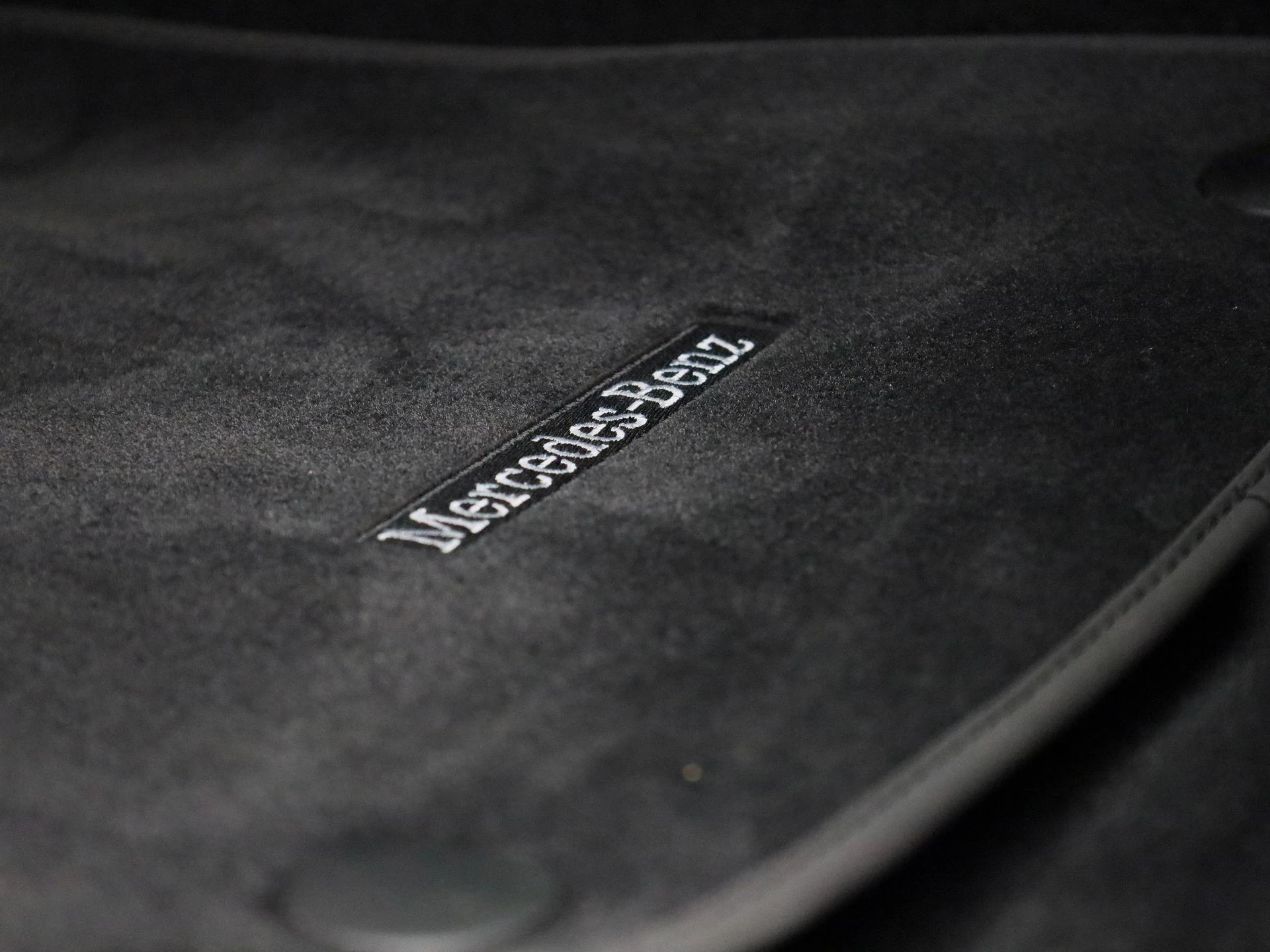 Mercedes-Benz-C-Klasse-image-41