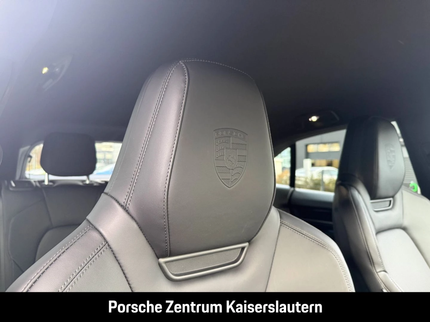 Porsche Macan HA-Lenkung Surround-View BOSE 20-Zoll -MK2 Macan HA-Lenkung Surround-View BOSE 20-Zoll -