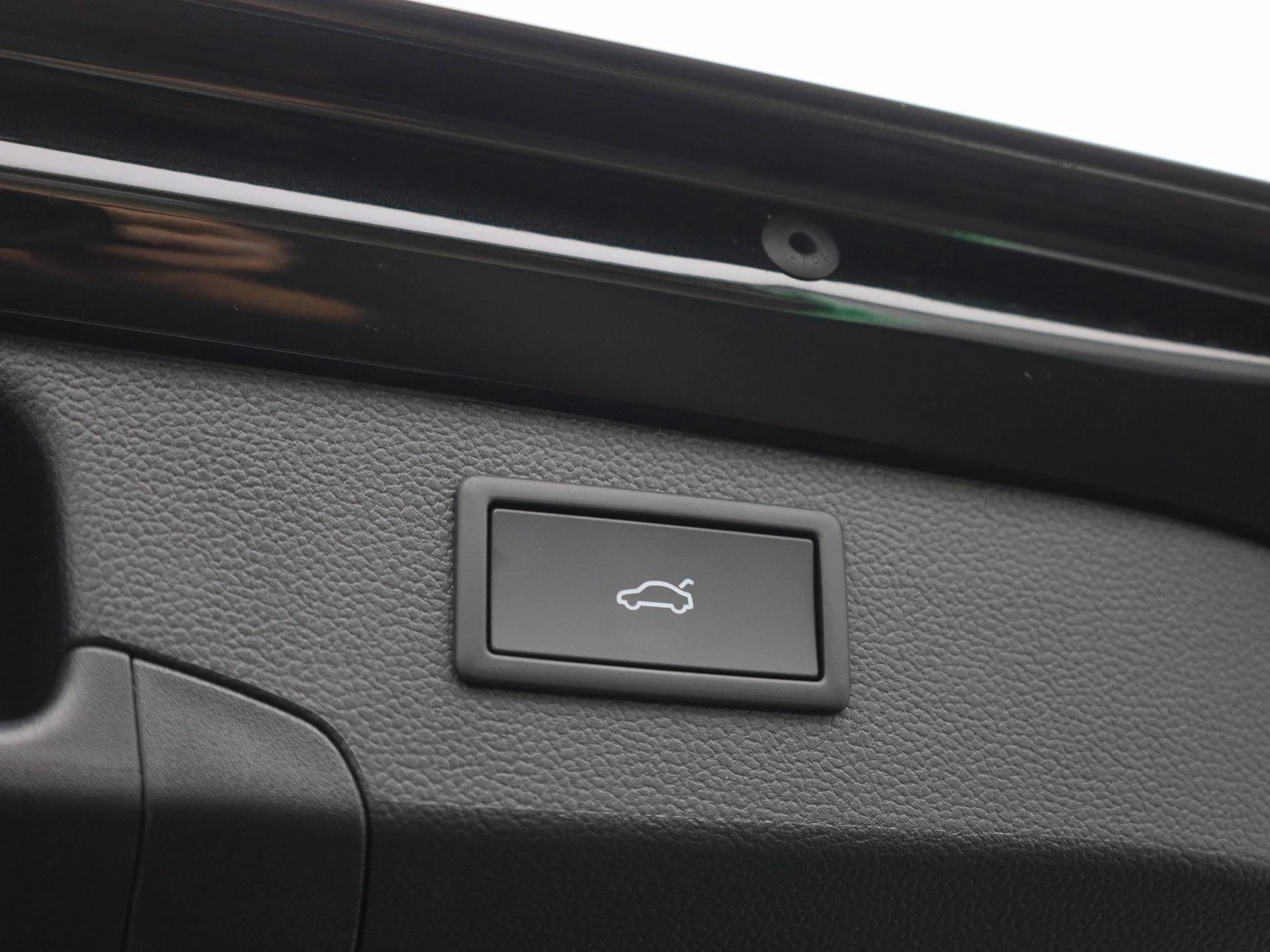 Škoda Superb Combi 1.5 TSI PHEV Sportline Business 204 PK