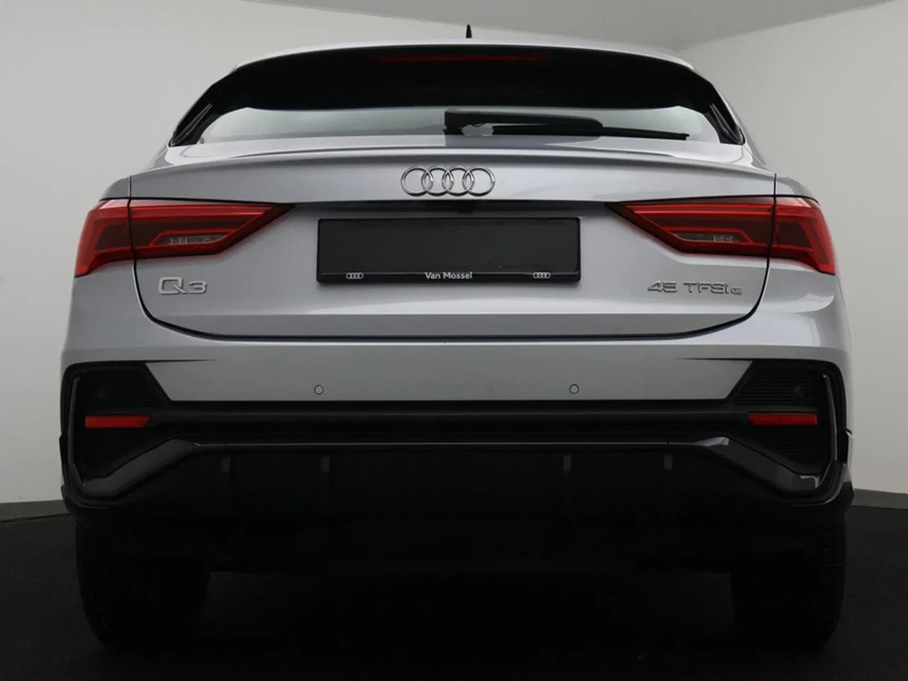 Audi-Q3-image-24
