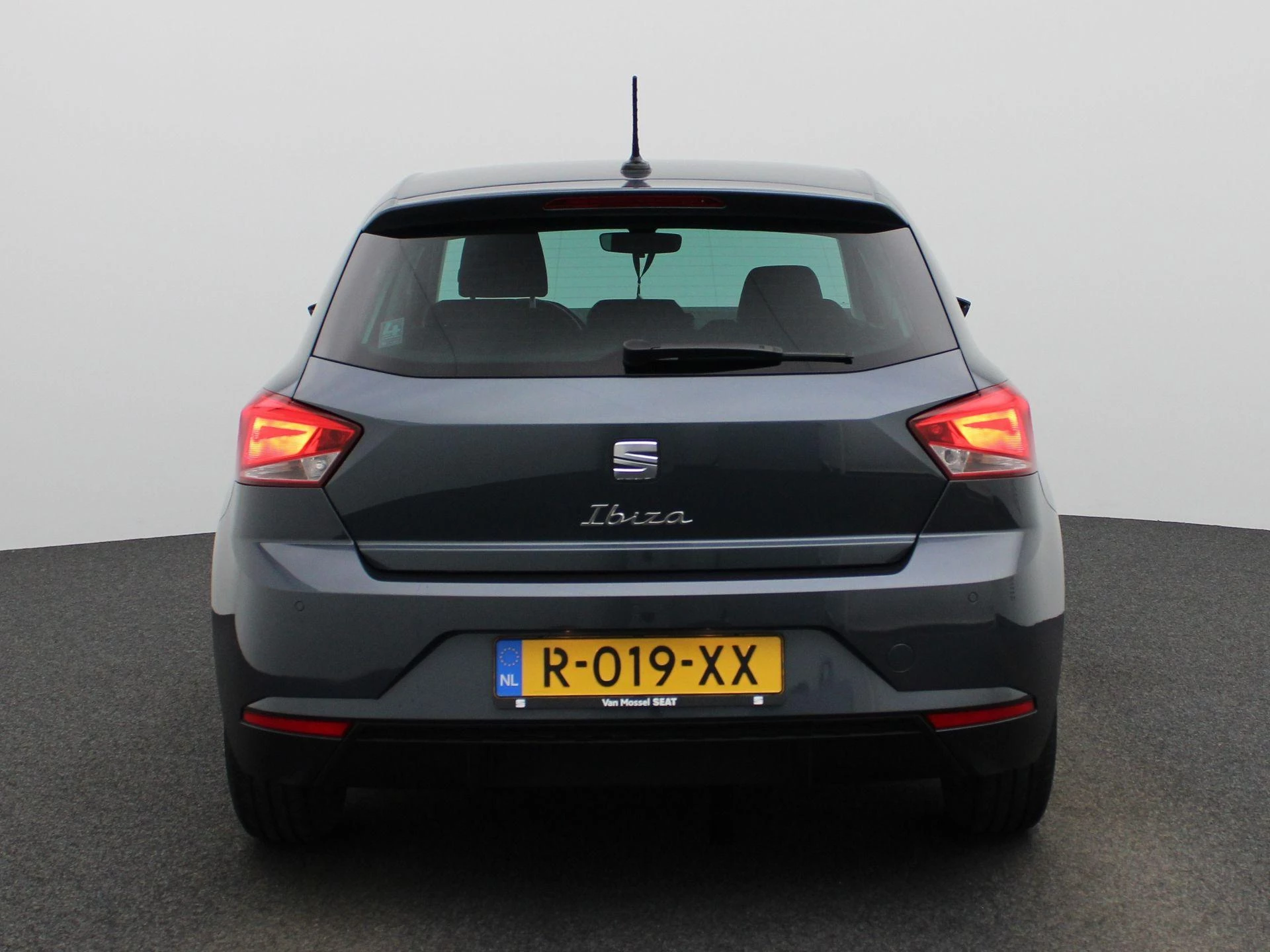SEAT-Ibiza-image-4