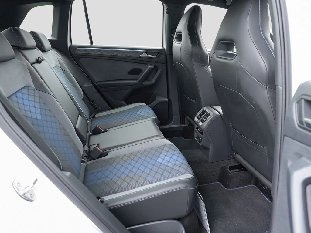Volkswagen Tiguan R 2.0 TSI DSG 4Motion *Akrapovic*IQ-Light*App-Connect*PDC*360°-Kamera*DCC*ACC