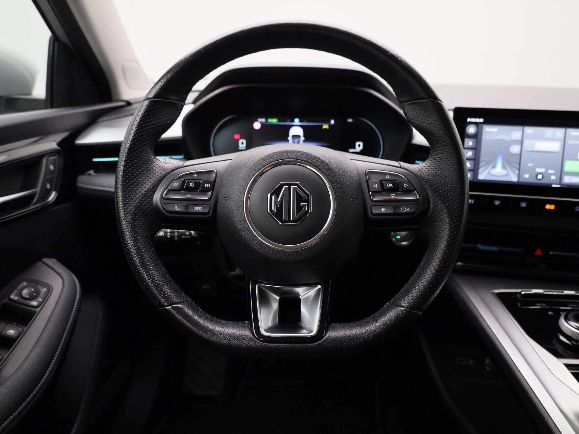 MG MG5