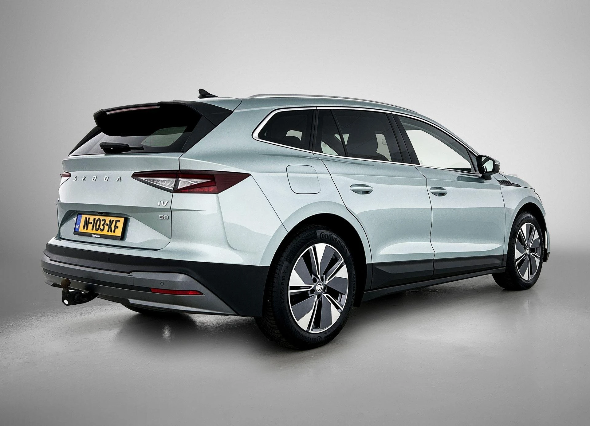 Škoda-Enyaq iV-image-3
