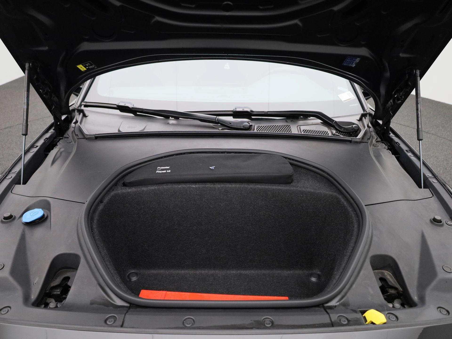 Polestar-2-image-37