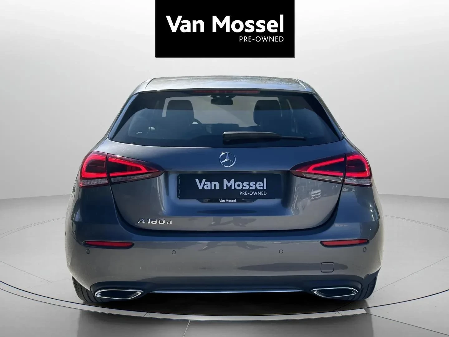 Mercedes-Benz-A-Klasse-image-5