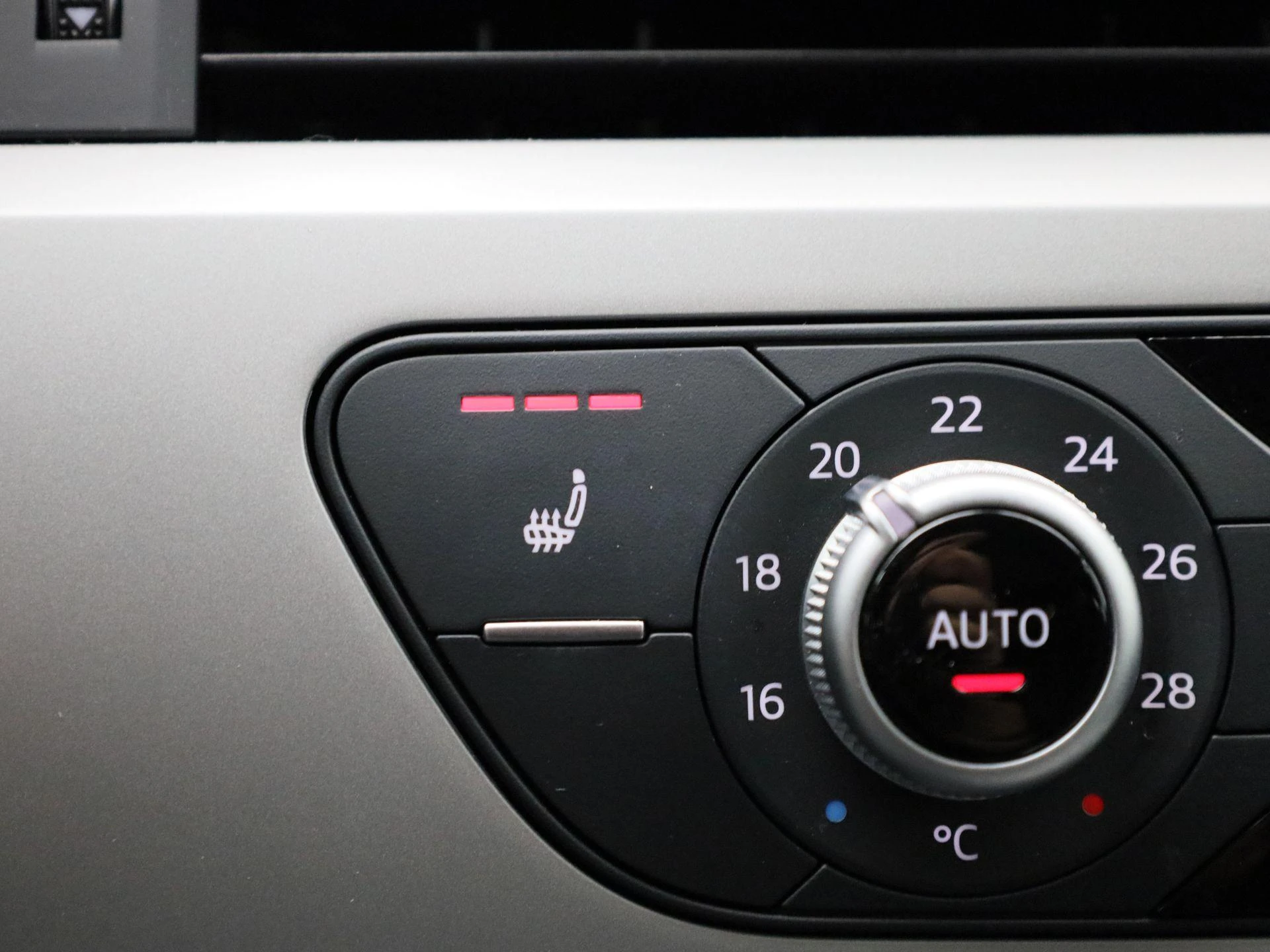 Audi-A4-image-27