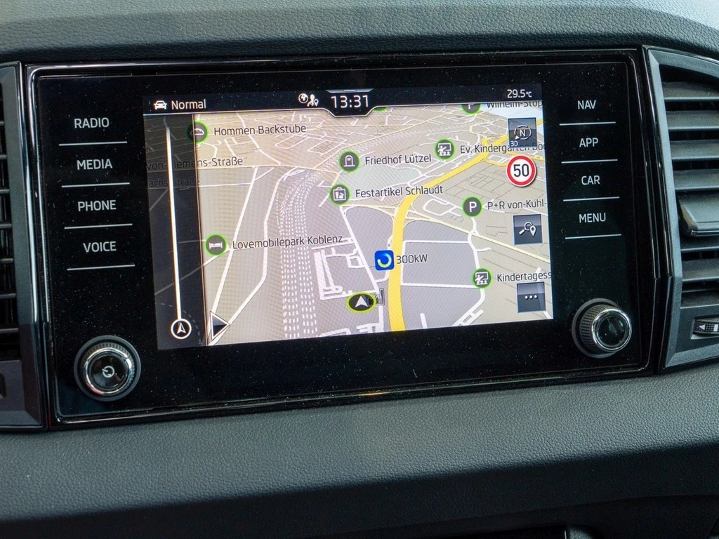 Škoda Karoq 1.5TSI DSG Sportline Navi/ACC