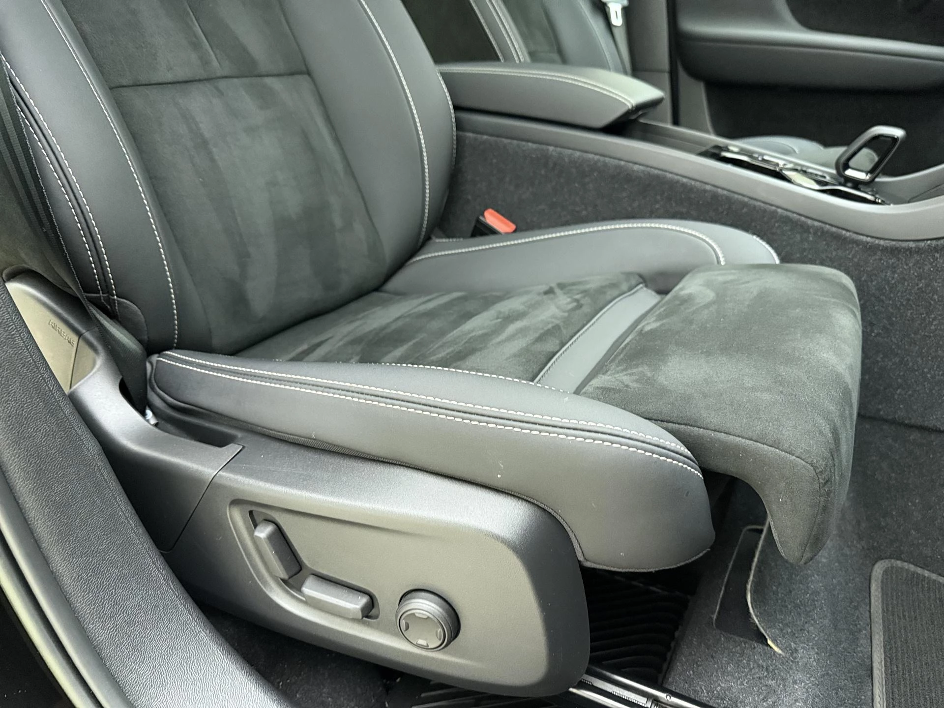 Volvo-XC40-image-10