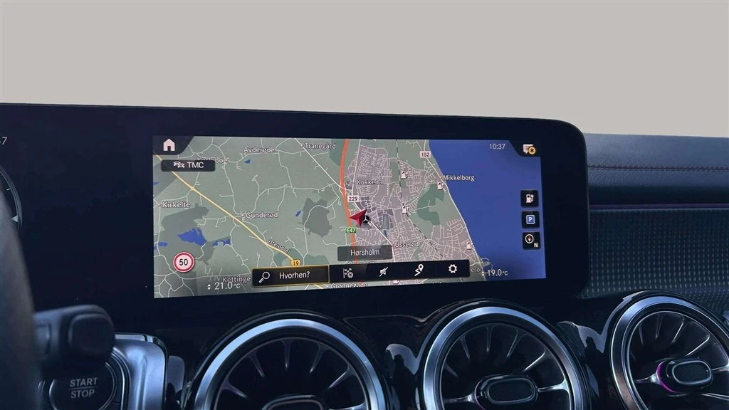 Mercedes-Benz-EQB-image-16