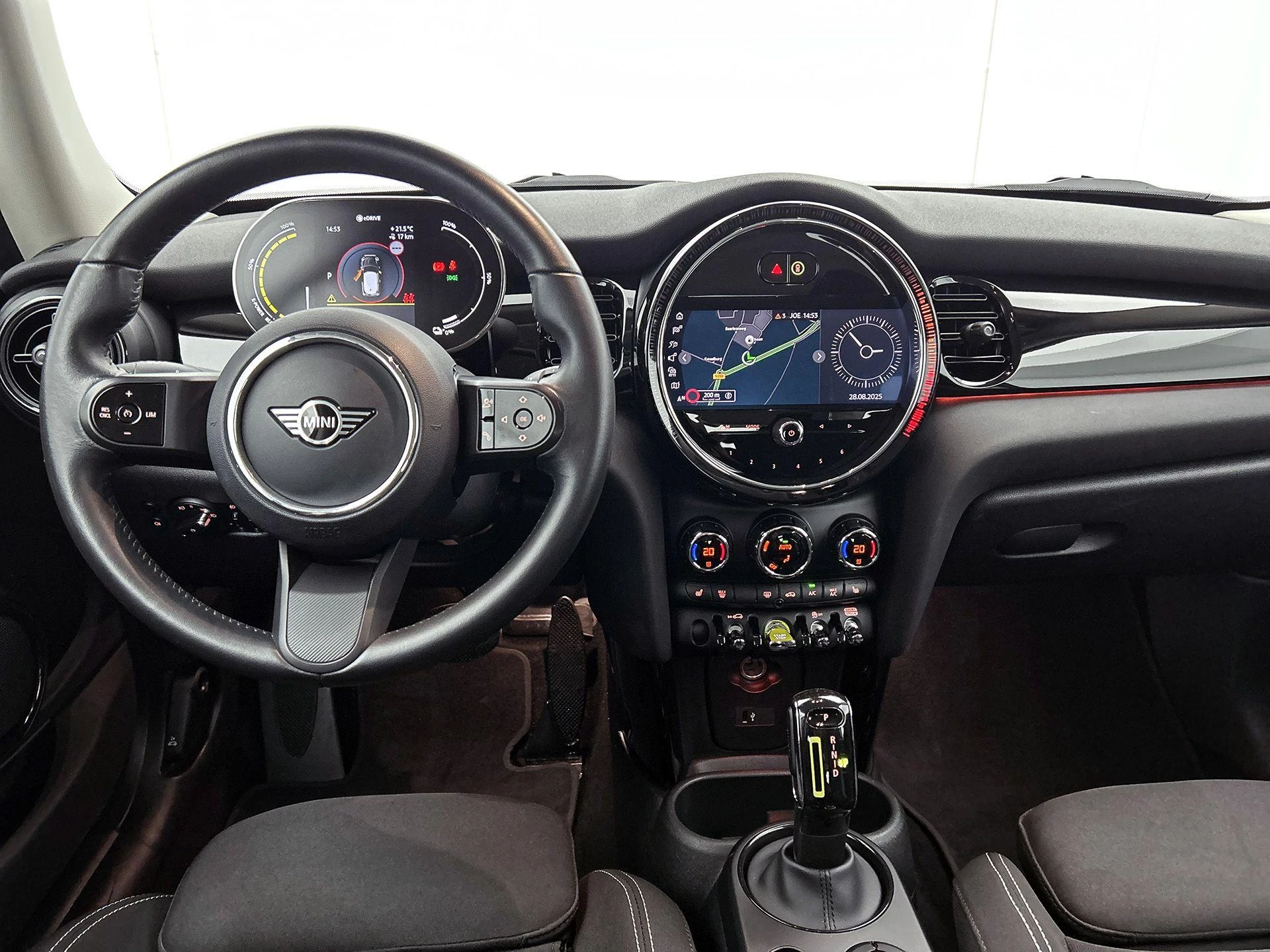 MINI-Electric-image-24