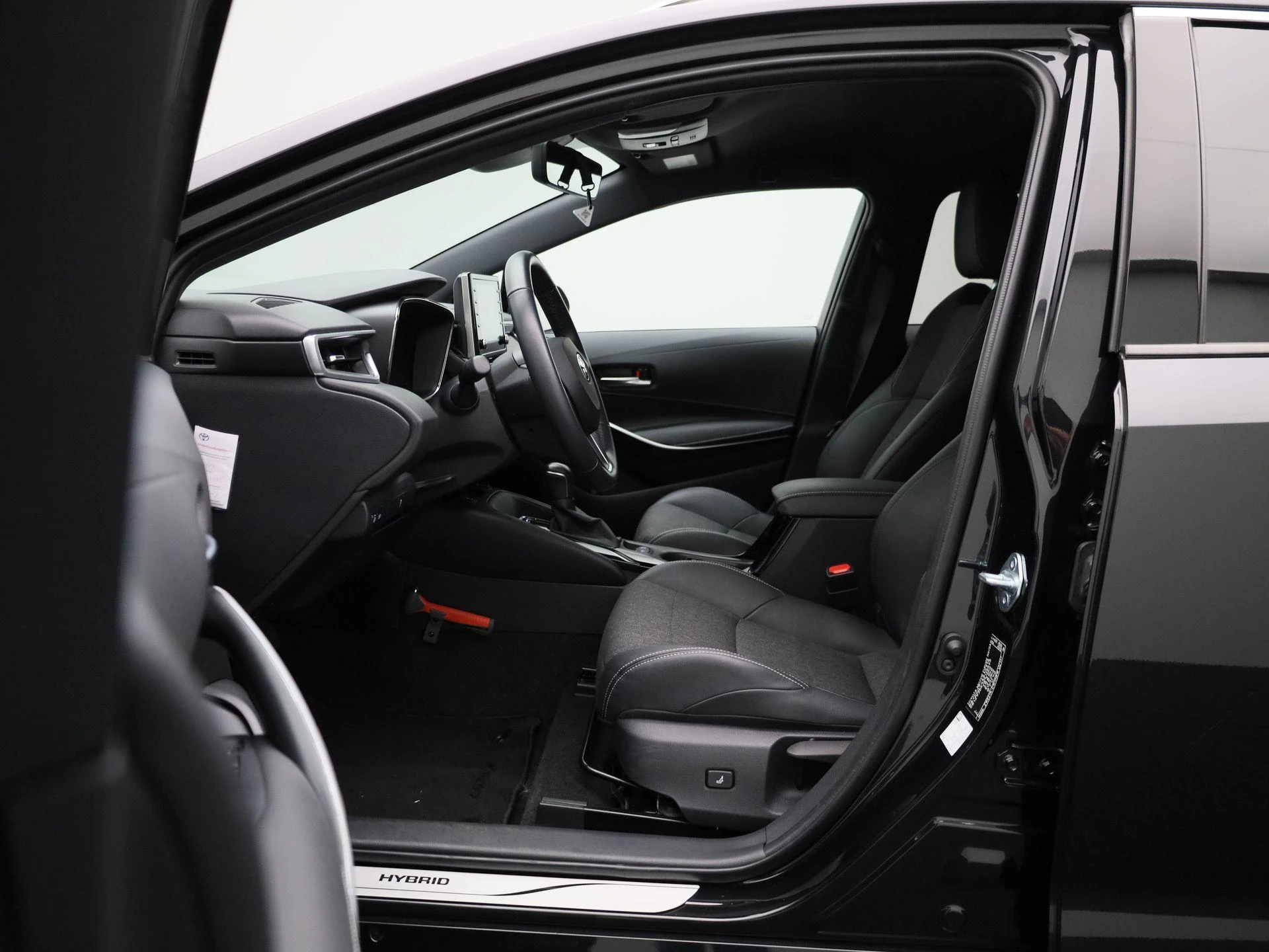 Toyota Corolla Touring Sports 1.8 Hybrid Business Plus