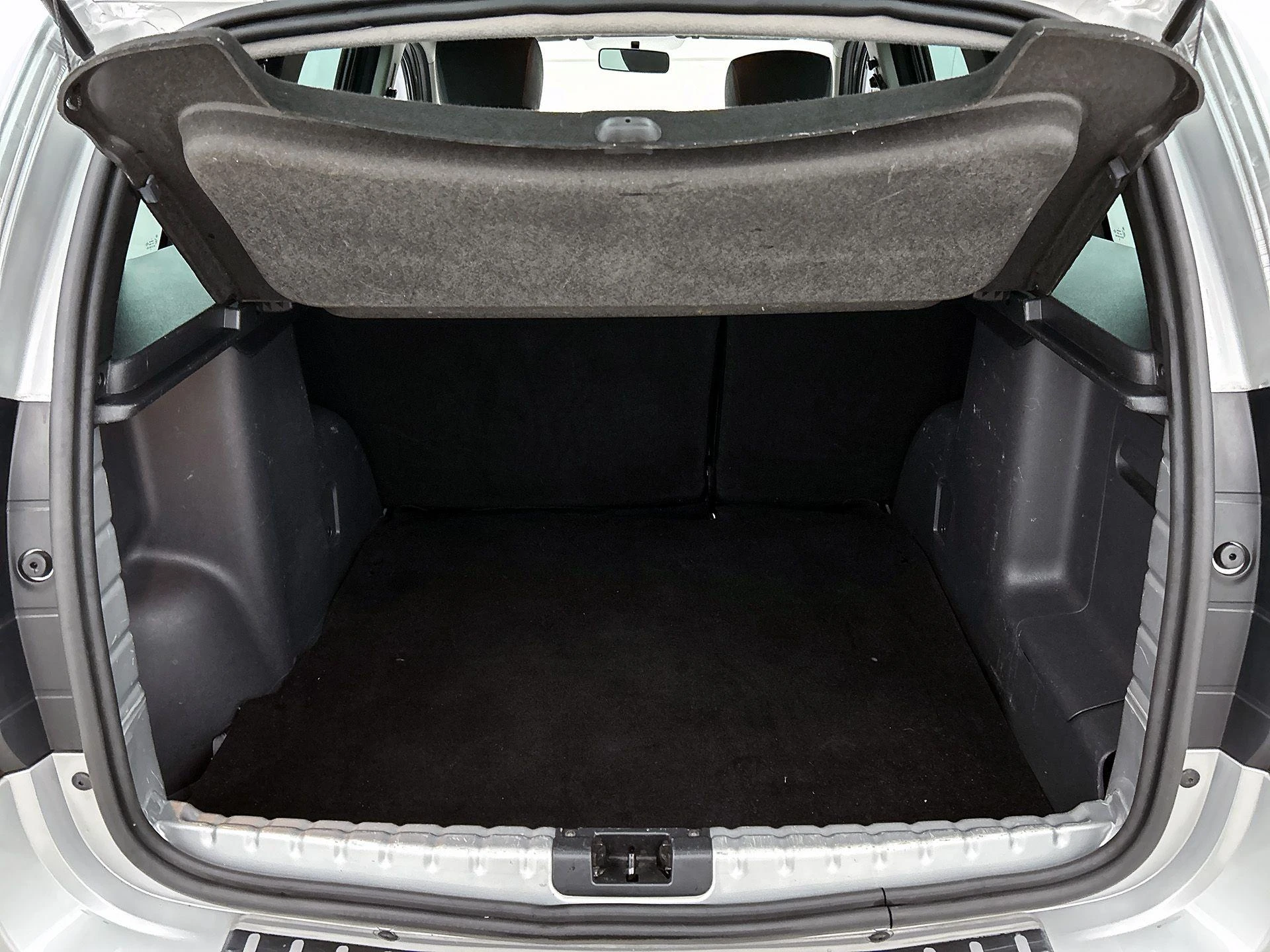 Dacia-Duster-image-15