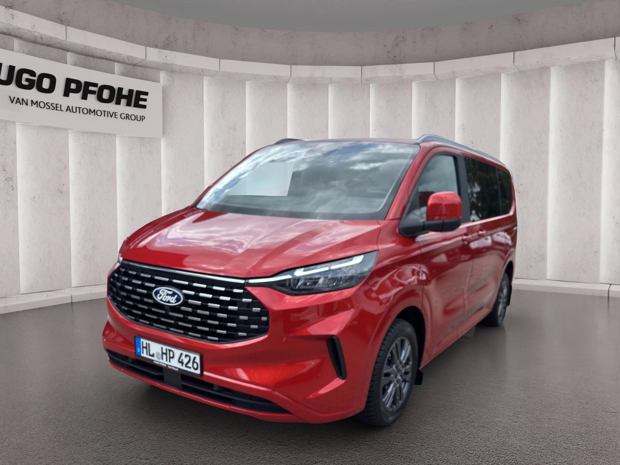 Ford-Tourneo Custom-image-0
