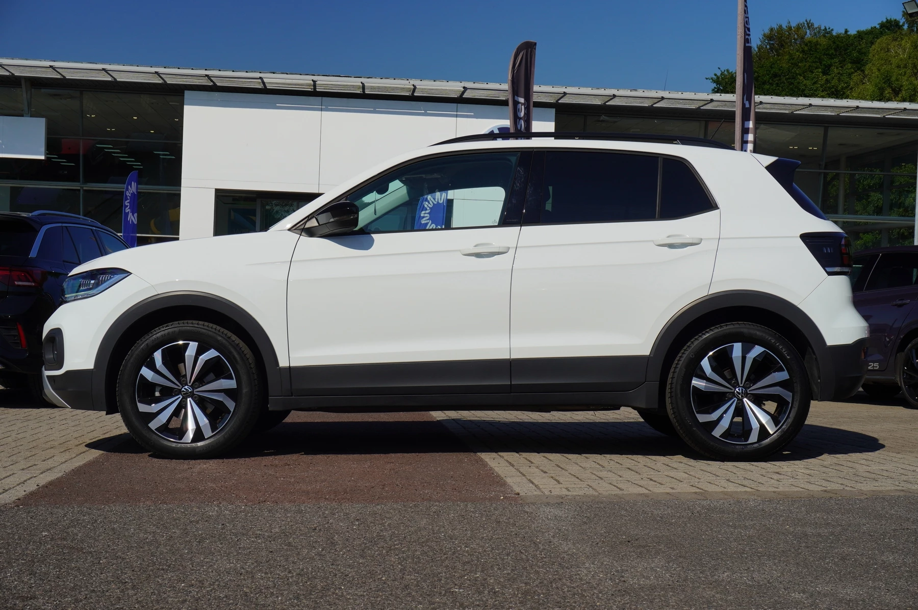 Volkswagen-T-Cross-image-9