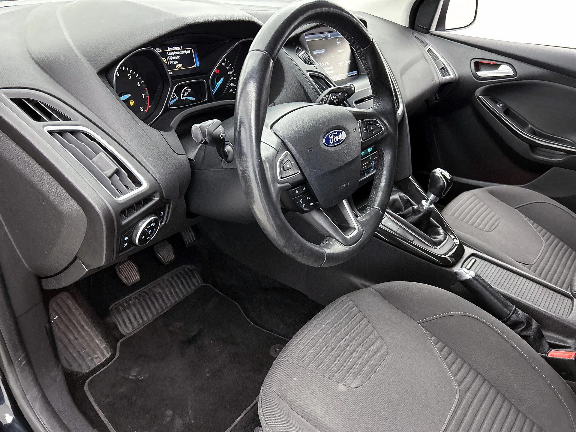 Ford Focus Wagon 1.0 Titanium