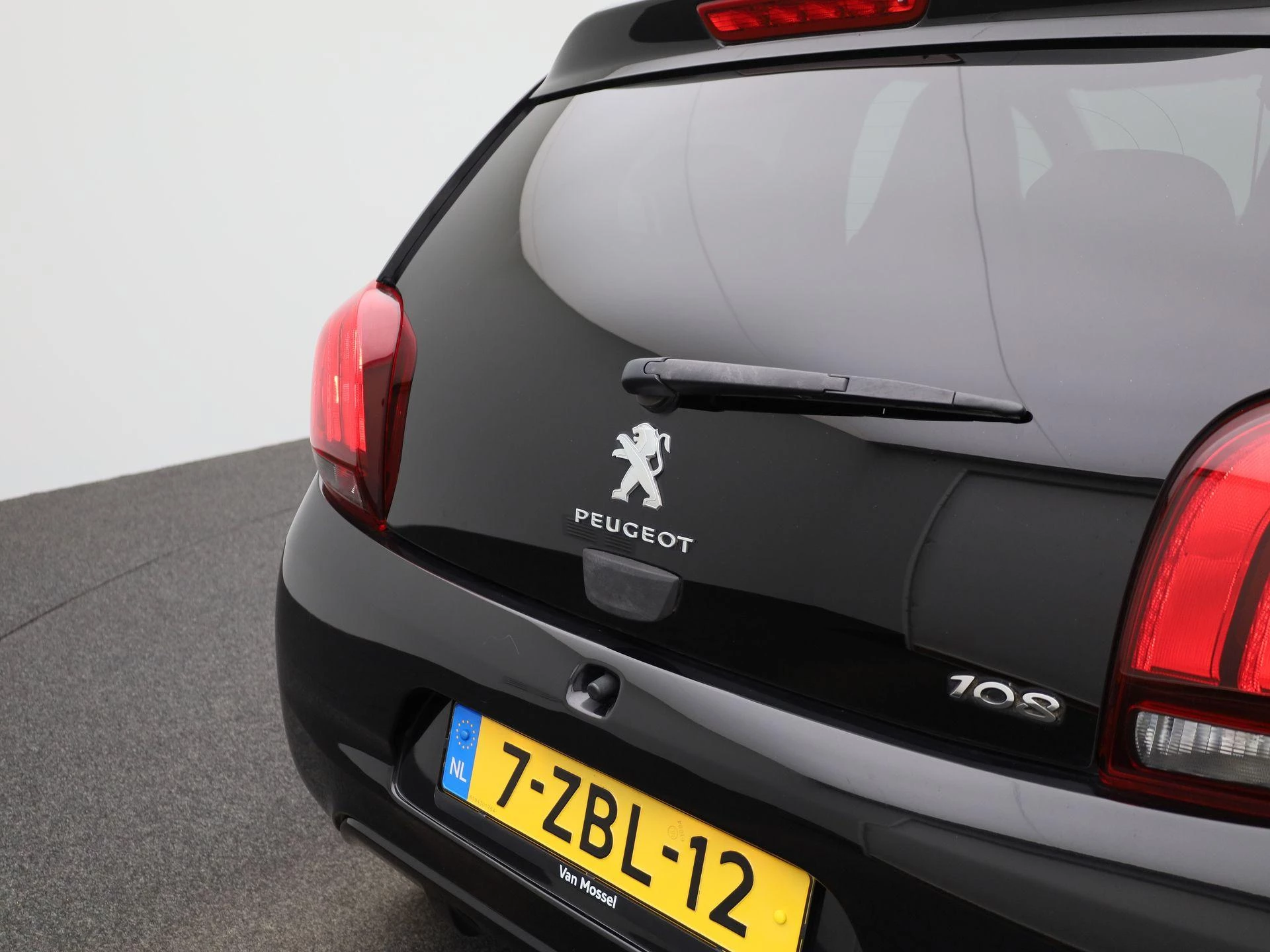 Peugeot 108 1.0 e-VTi Allure