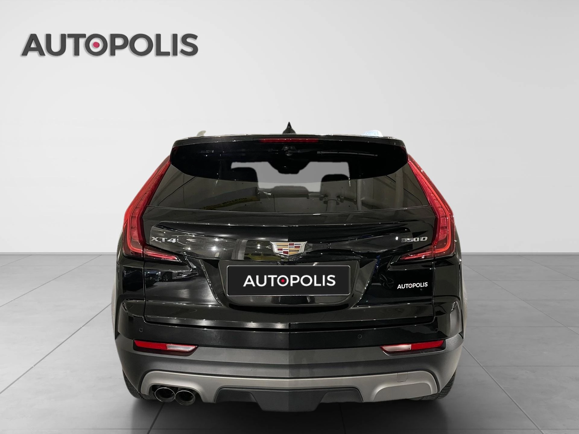 Cadillac-XT4-image-14