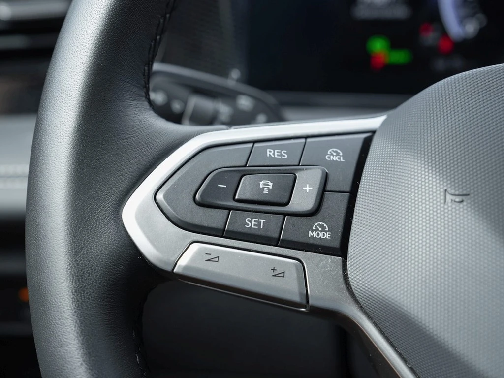Volkswagen Tiguan 1.5 eTSI DSG Goal AHK/Navi/RFK