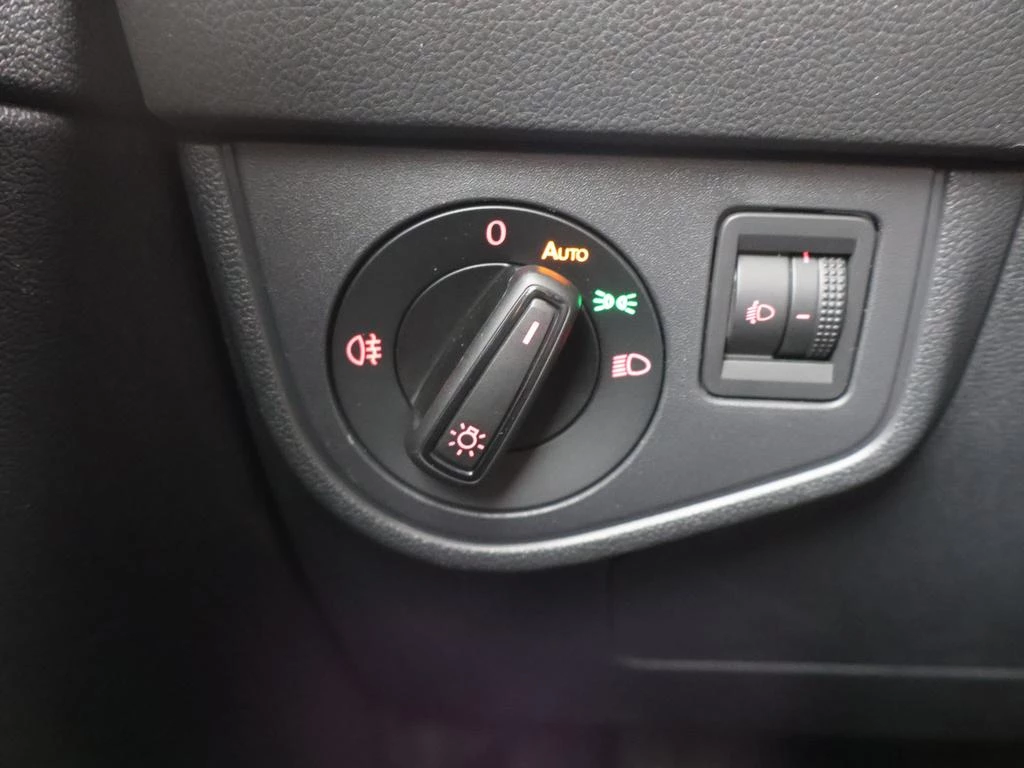 Volkswagen Polo Polo UNITED 1.0 95PK *PDC*APP-CONNECT*BLTH*RADIO*AIRCO*...*