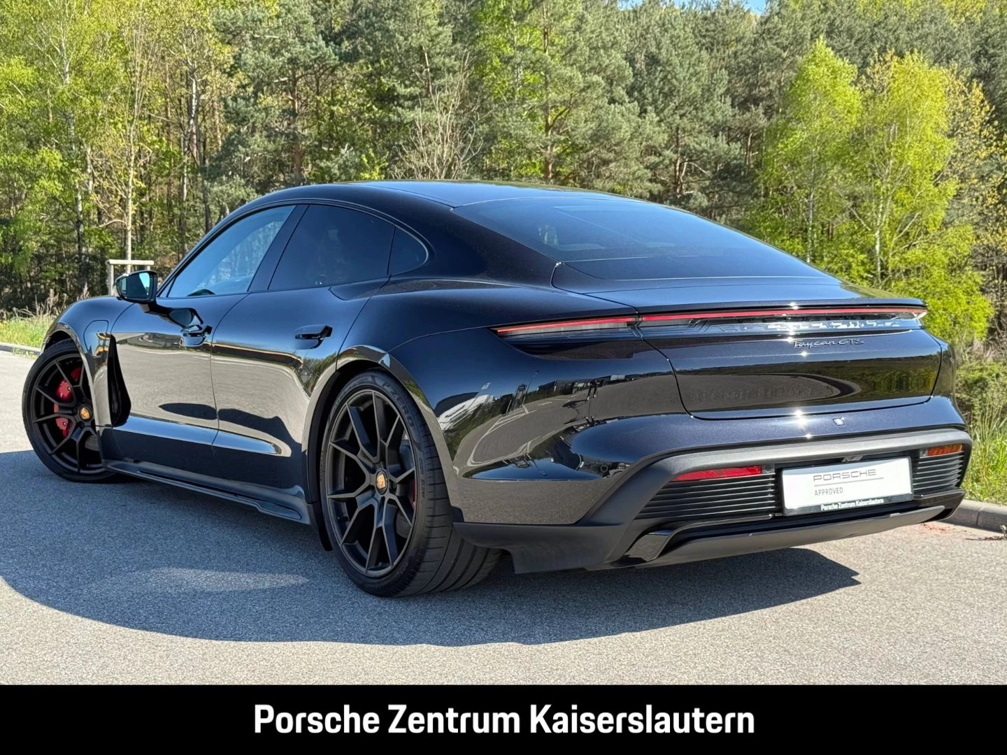 Porsche Taycan GTS HA-Lenkung InnoDrive Head-Up BOSE gts