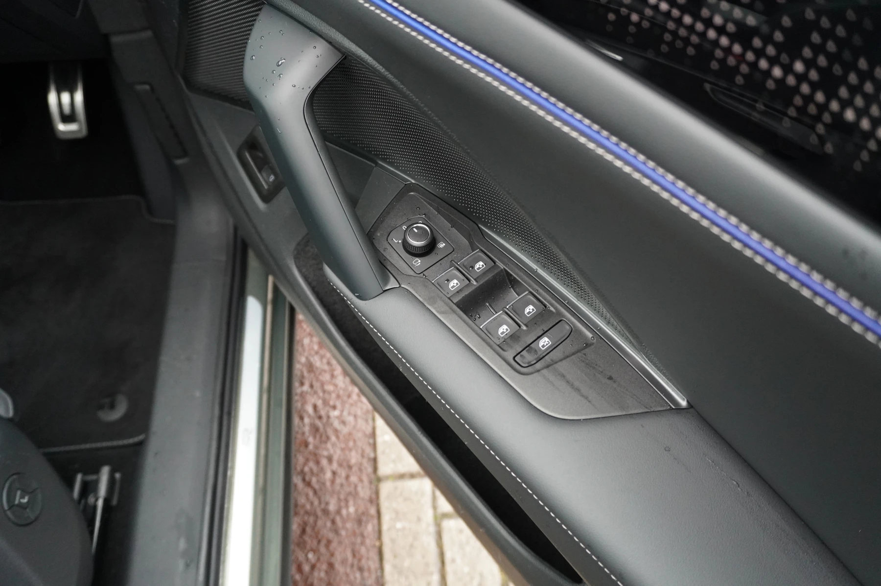 Volkswagen-Tiguan-image-53