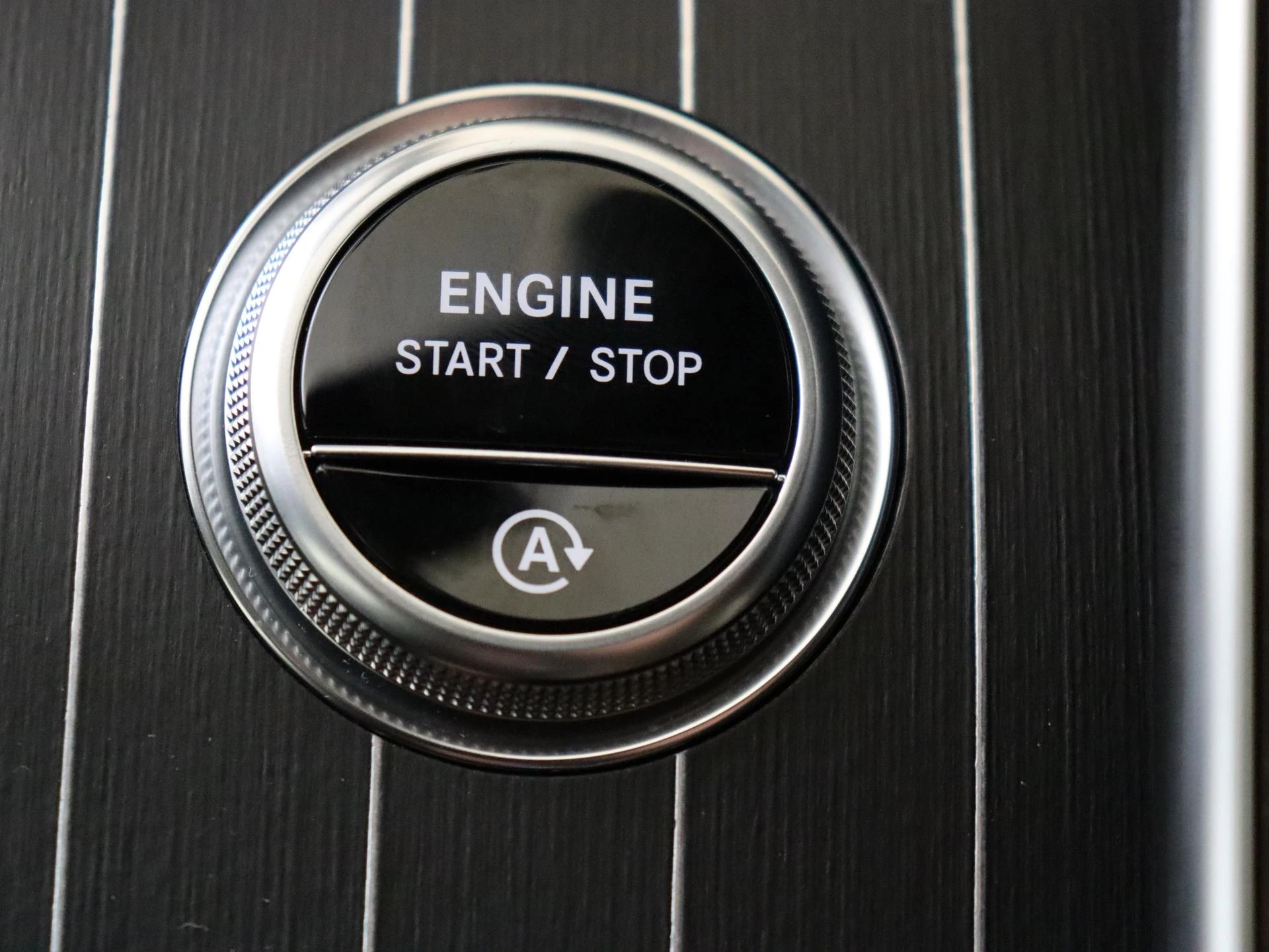Mercedes-Benz-C-Klasse-image-21