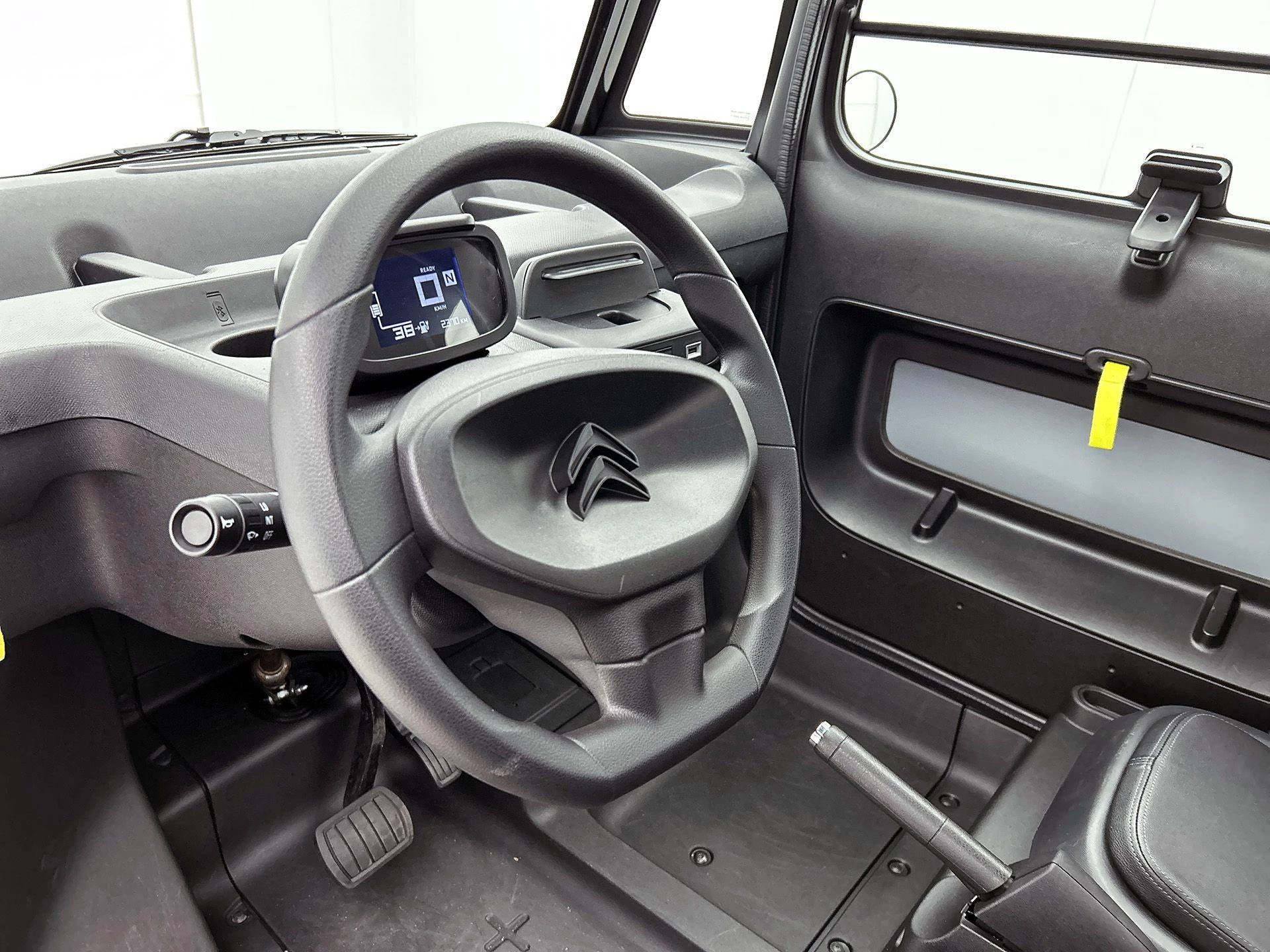 Opel Rocks-e Base