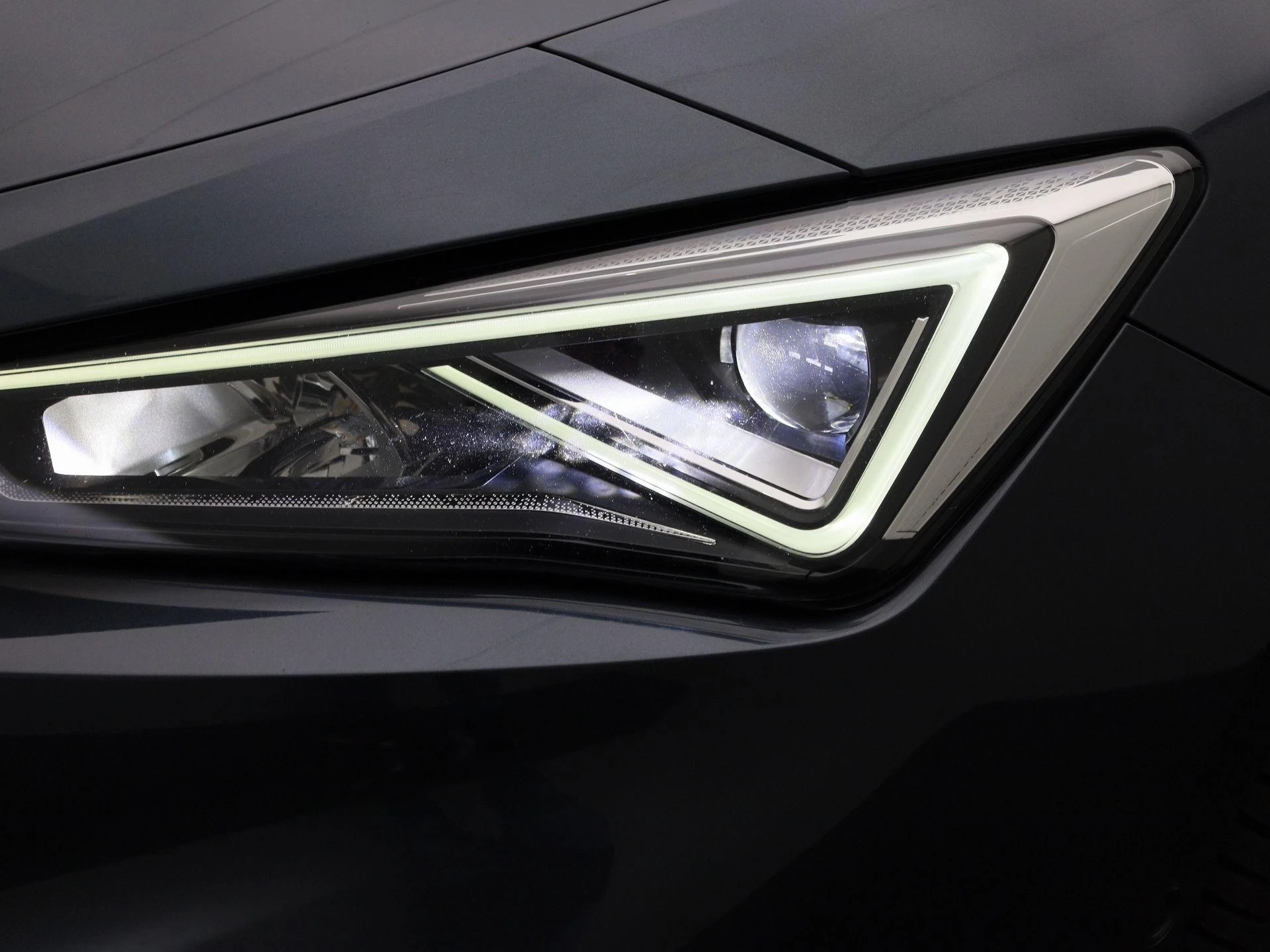 SEAT-Leon-image-13