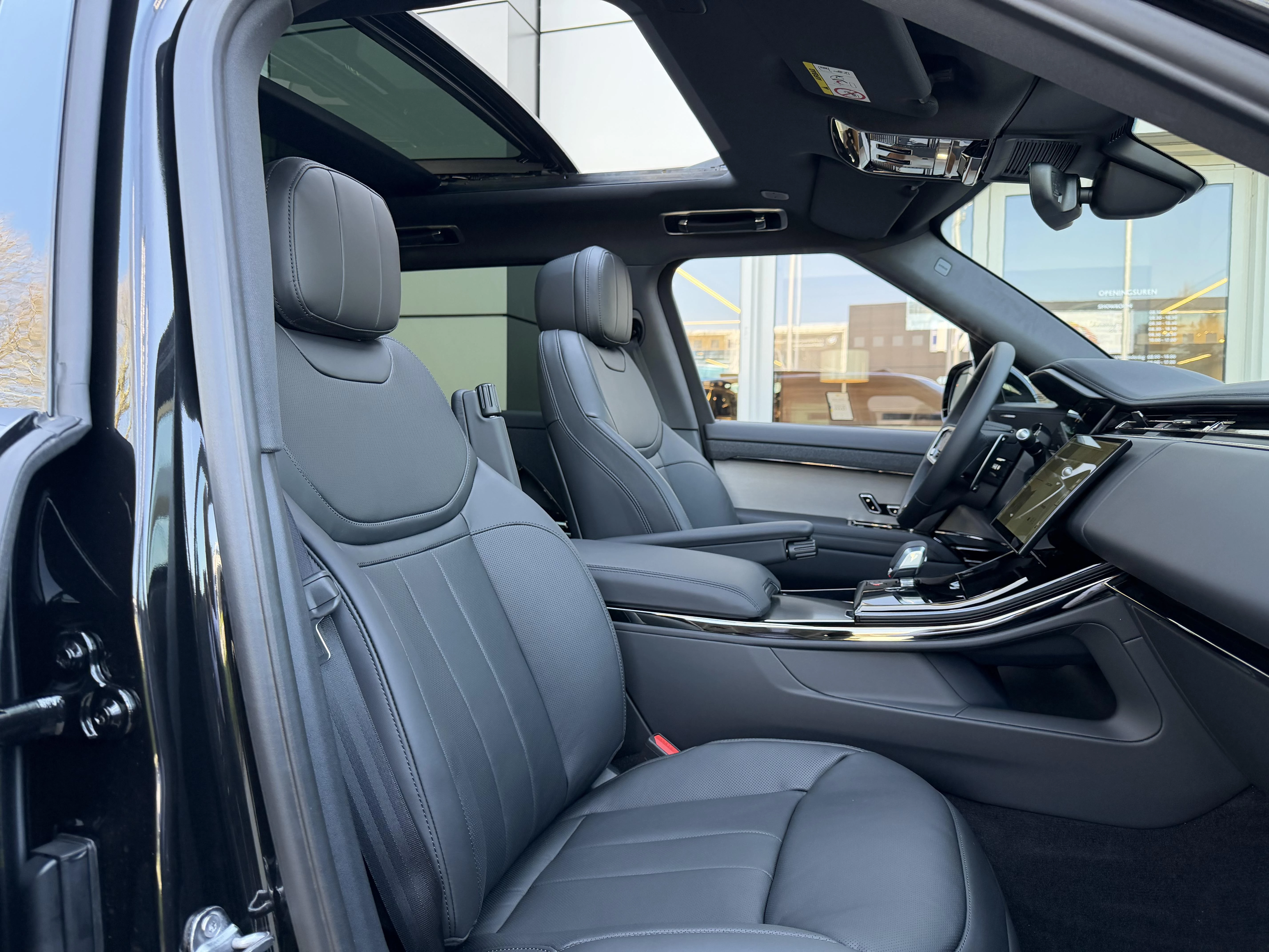Land Rover-Range Rover Sport-image-26