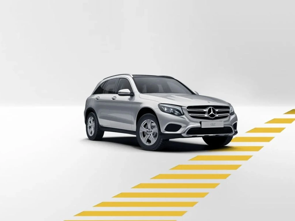 Mercedes-Benz-GLC 220 d-image-7