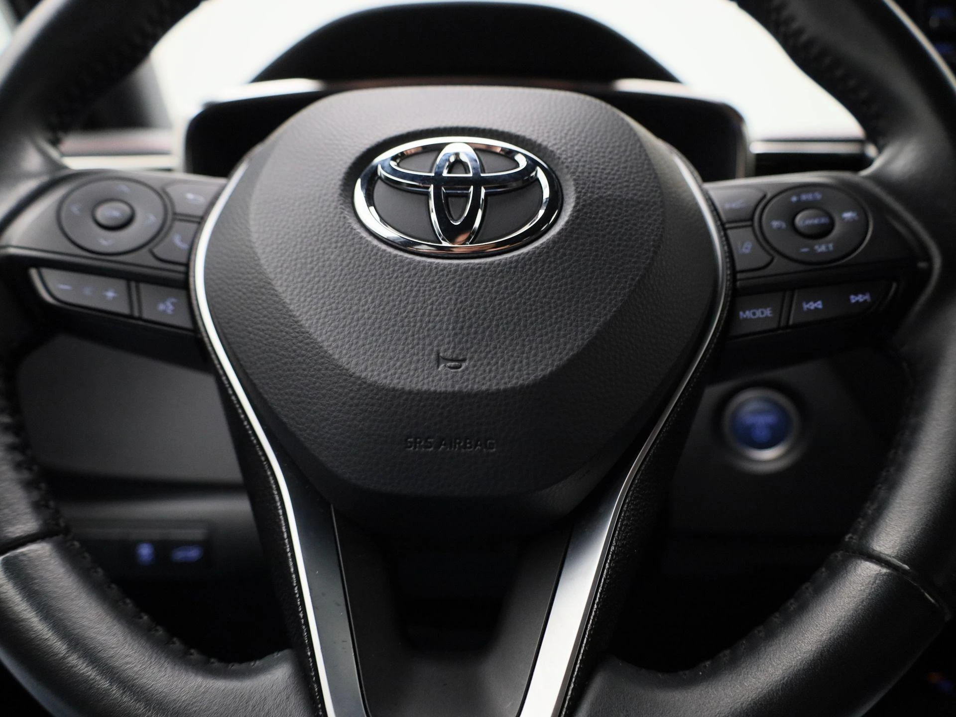 Toyota-Corolla Touring Sports-image-27