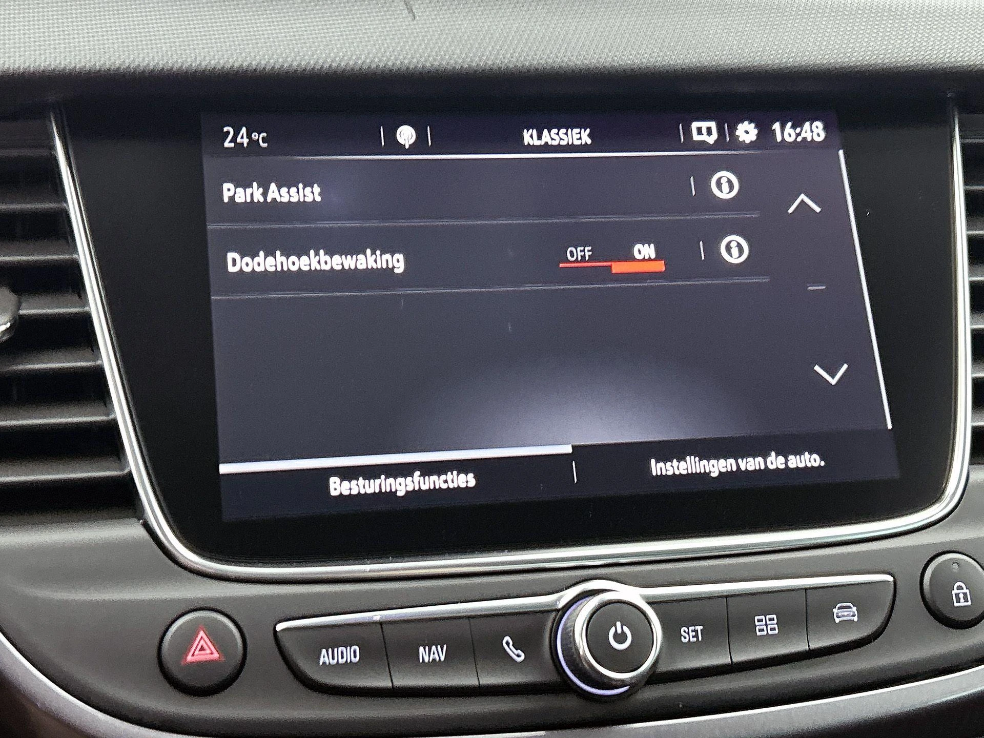 Opel-Crossland X-image-11
