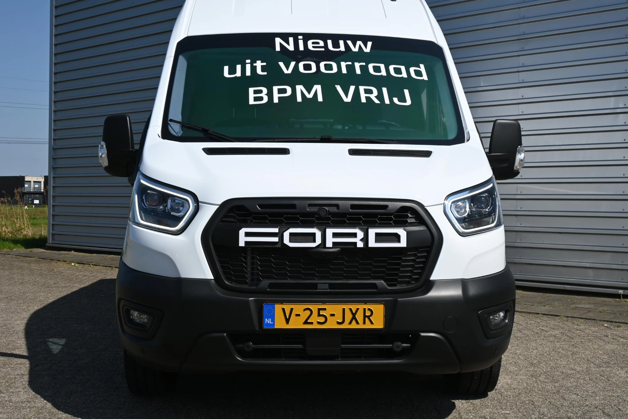 Ford-Transit-image-22