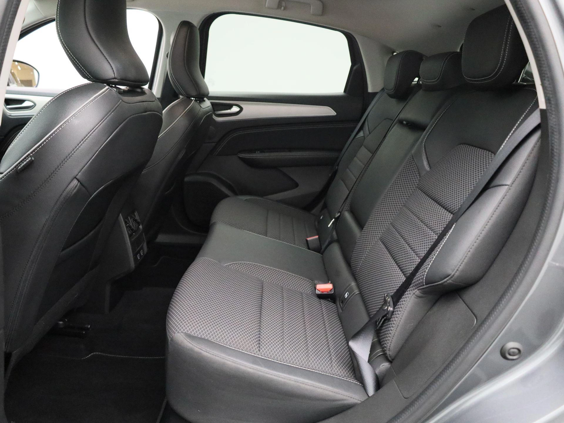 Renault Arkana 1.6 E-Tech hybrid 145 techno