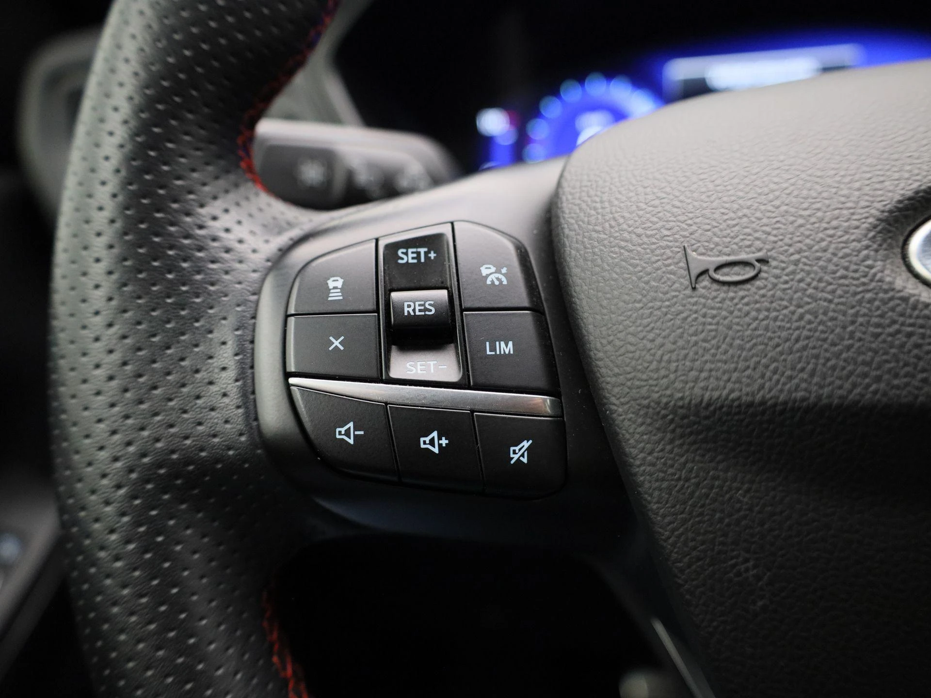 Ford-Kuga-image-21