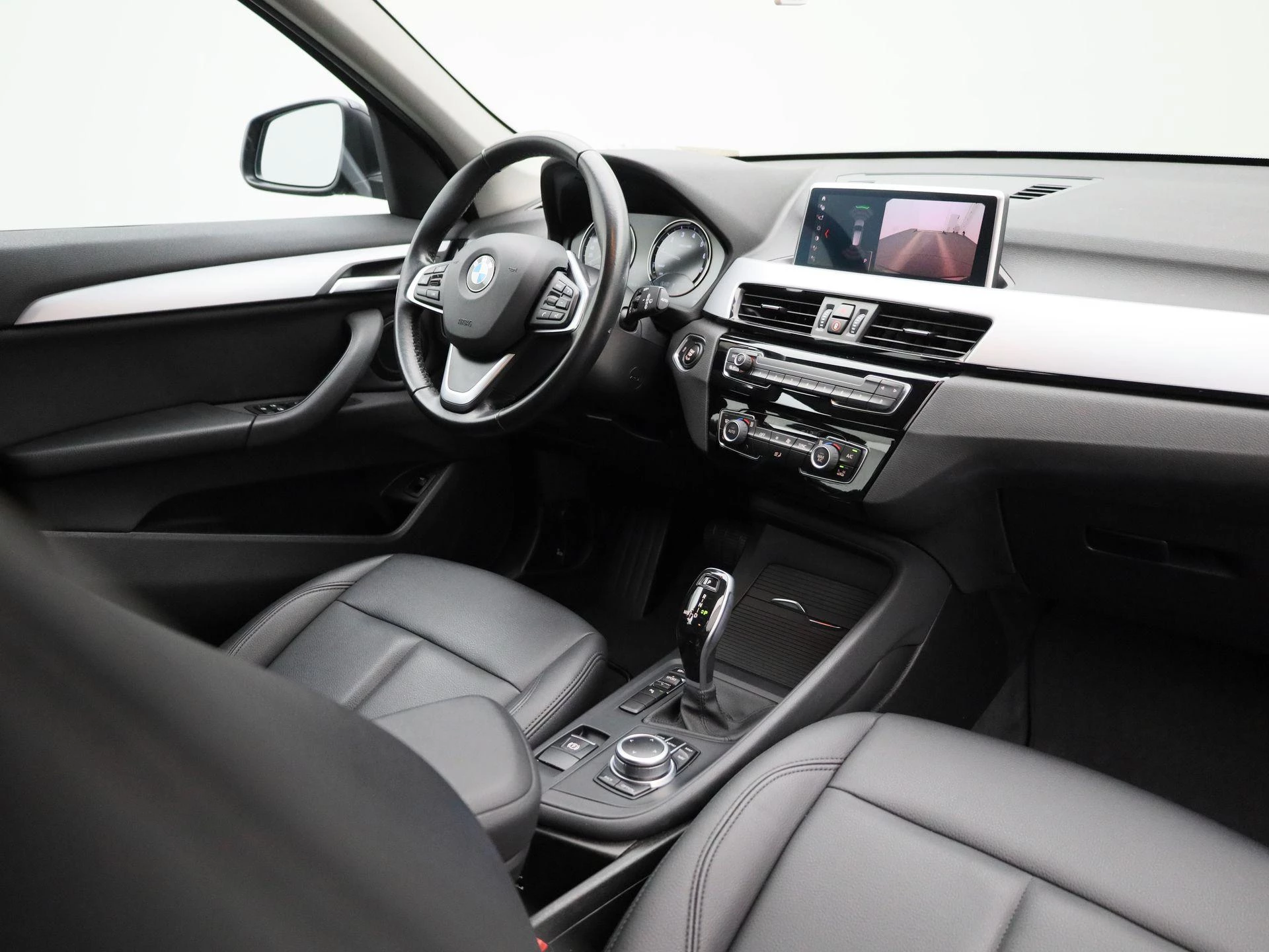 BMW X1 sDrive18iA (100 kW)