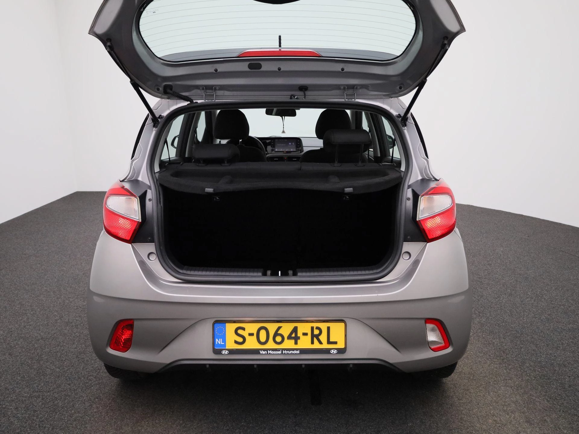 Hyundai-i10-image-11