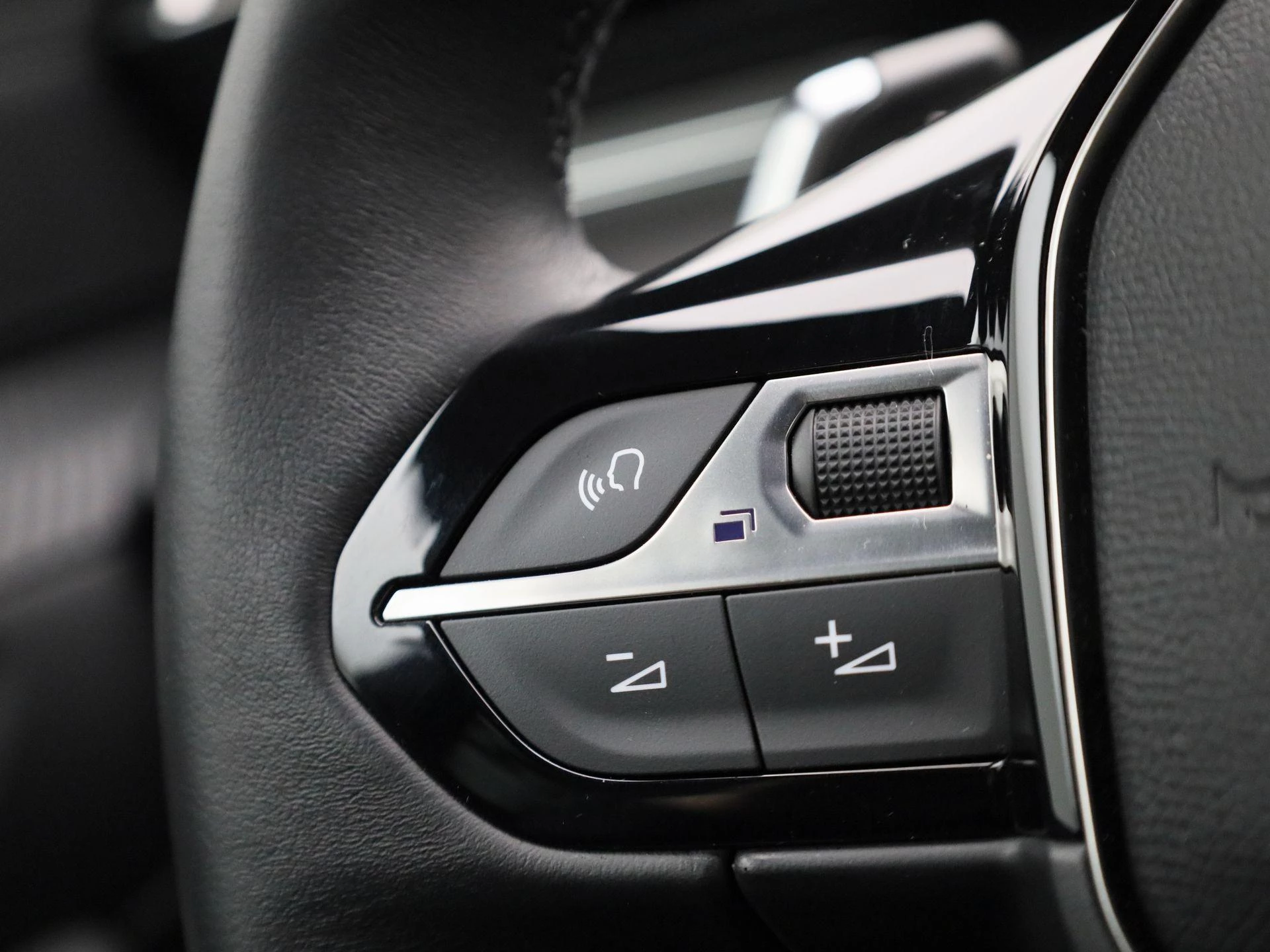 Peugeot-508-image-17