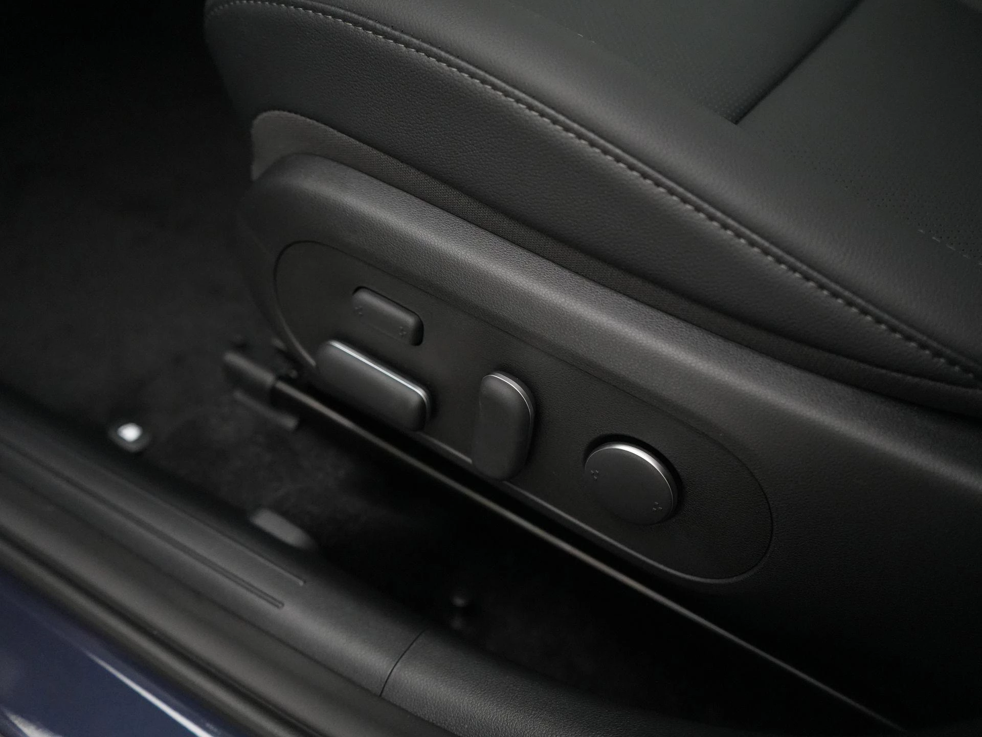 Hyundai Kona 1.6 GDI HEV Premium Sky