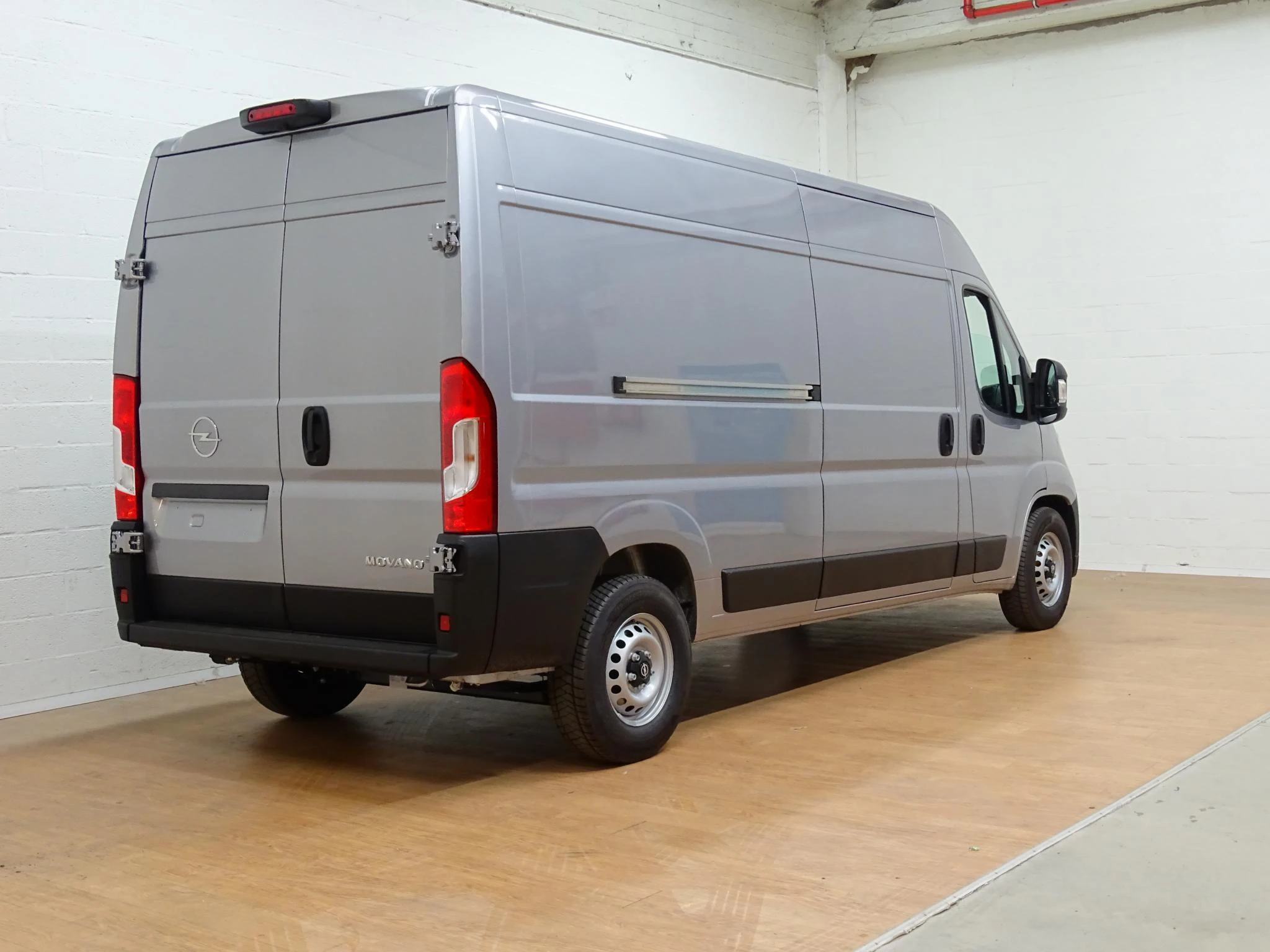Opel-Movano-image-3