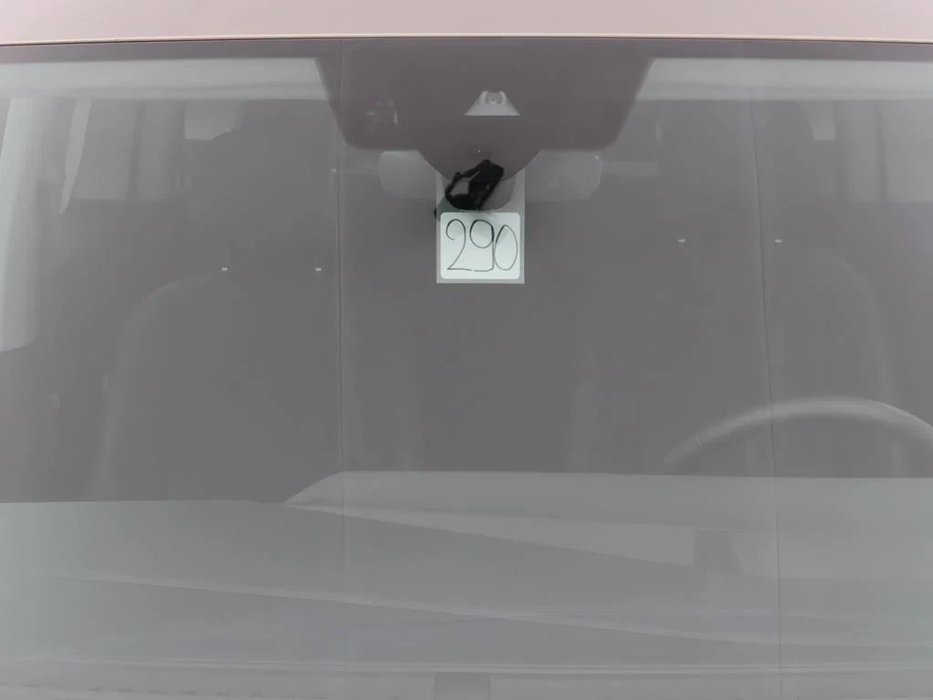 Volkswagen-Caddy-image-7