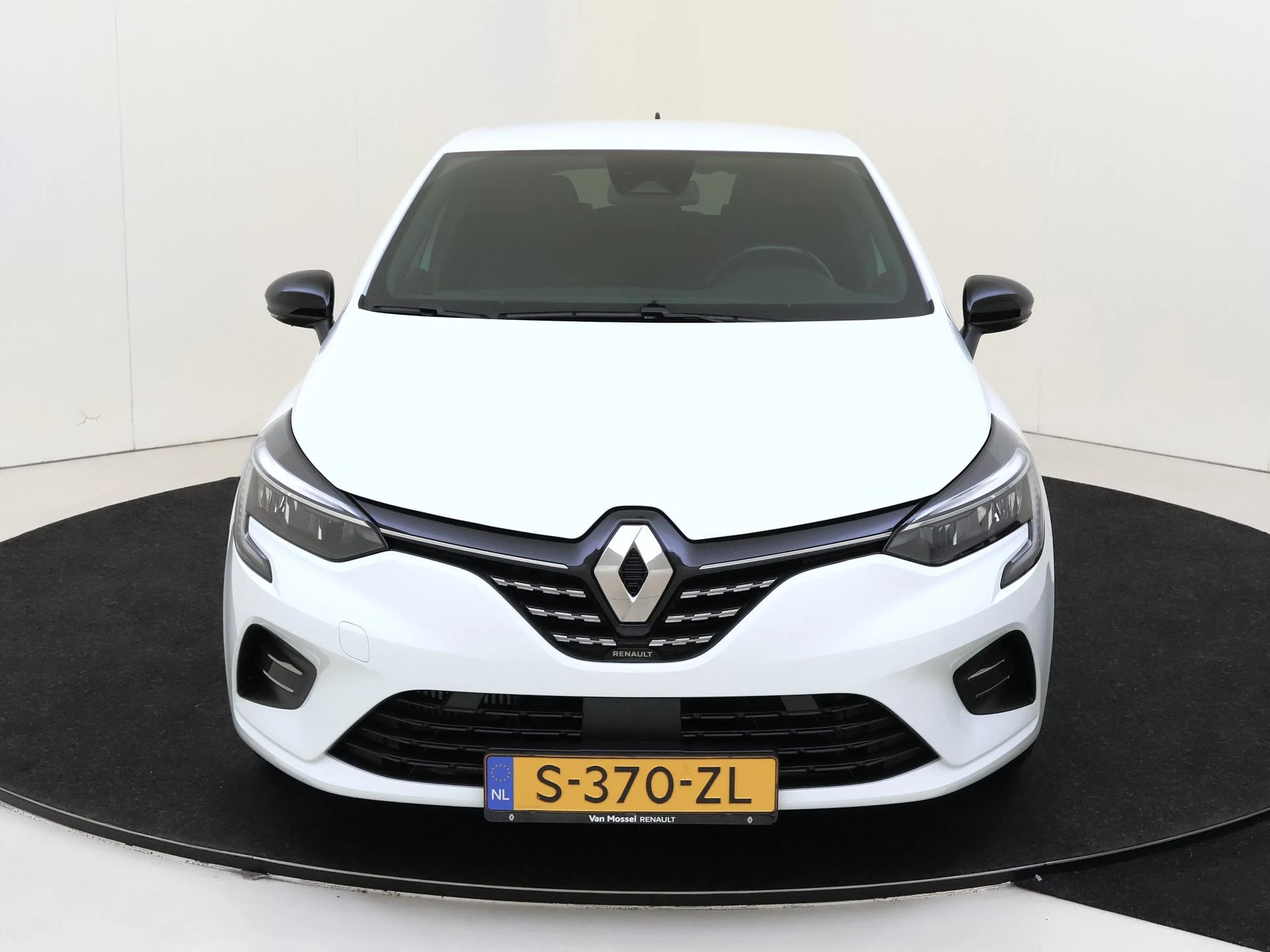 Renault-Clio-image-5