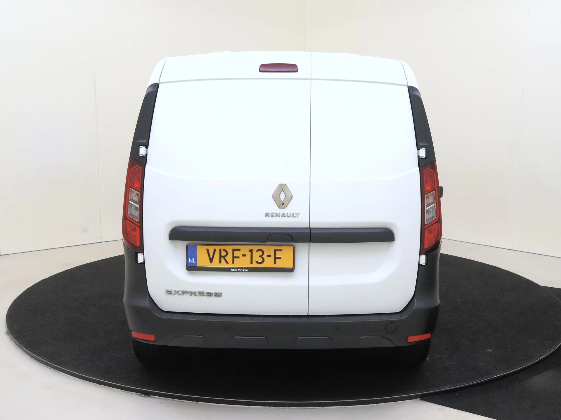 Renault-Express-image-6