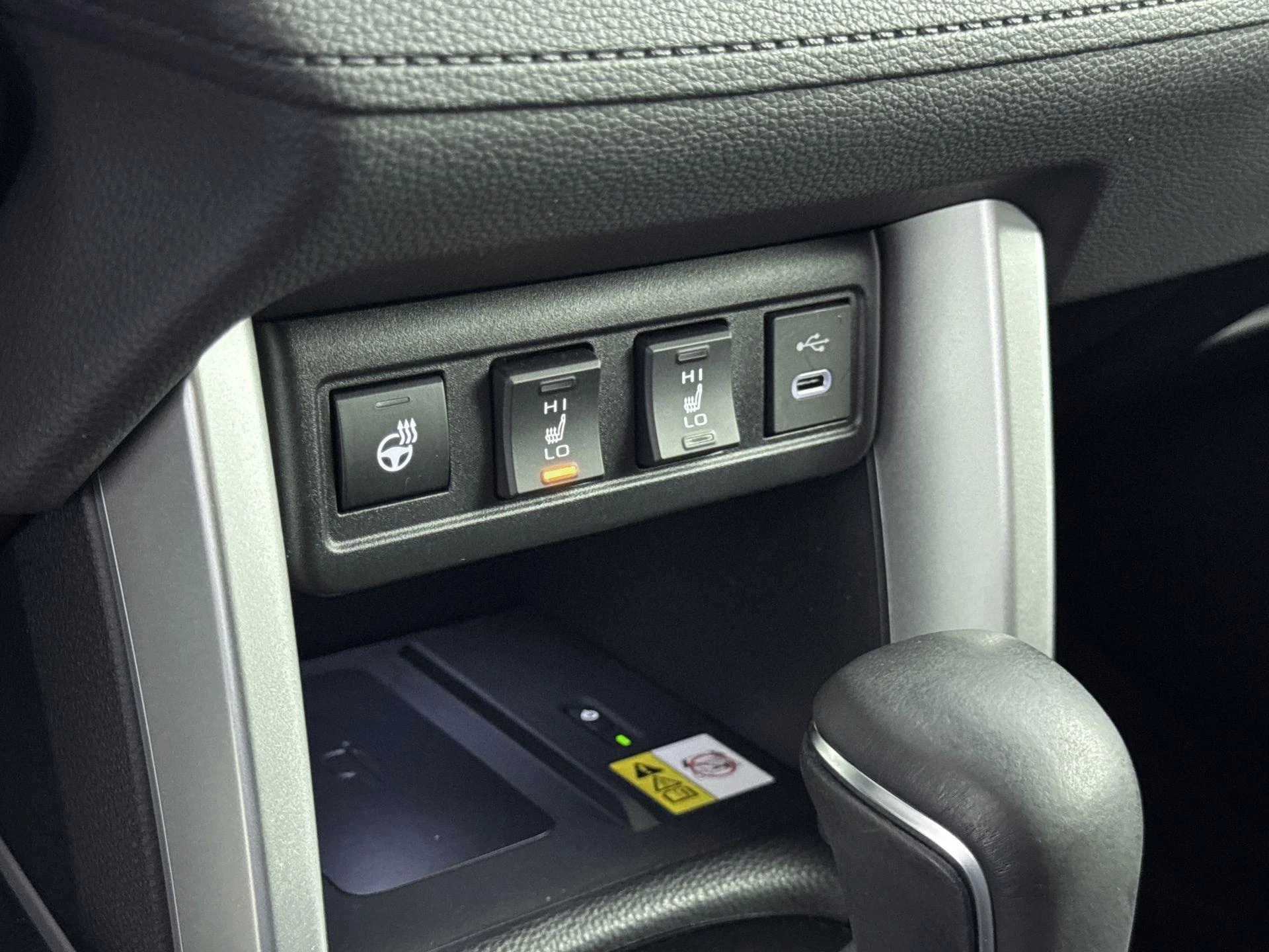 Toyota-Corolla Cross-image-27