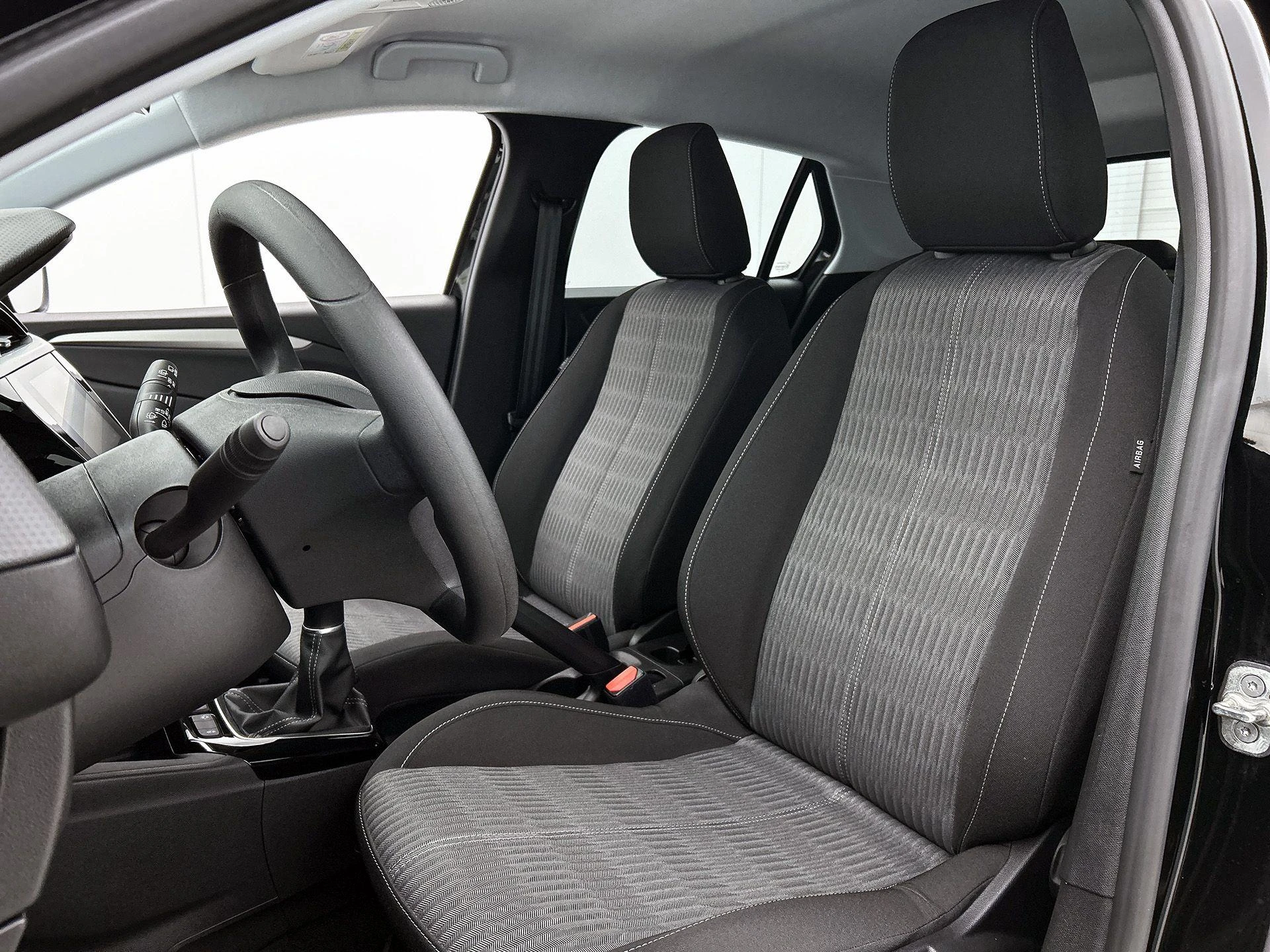 Opel-Corsa-image-37