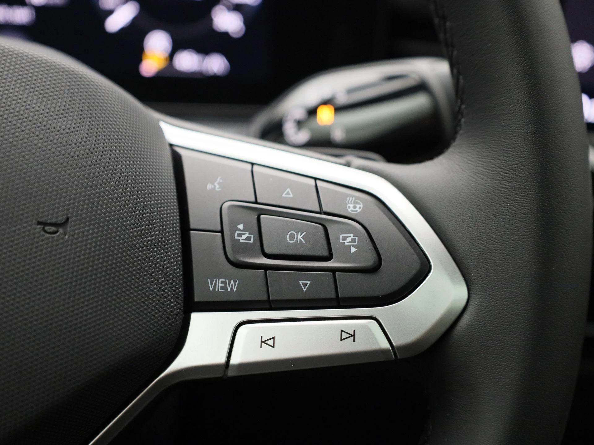 Volkswagen T-Roc 1.5 eTsi Style First Edition