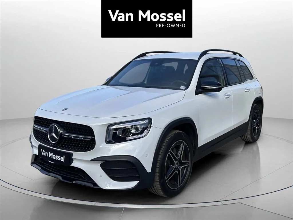 Mercedes-Benz-GLB-image-0