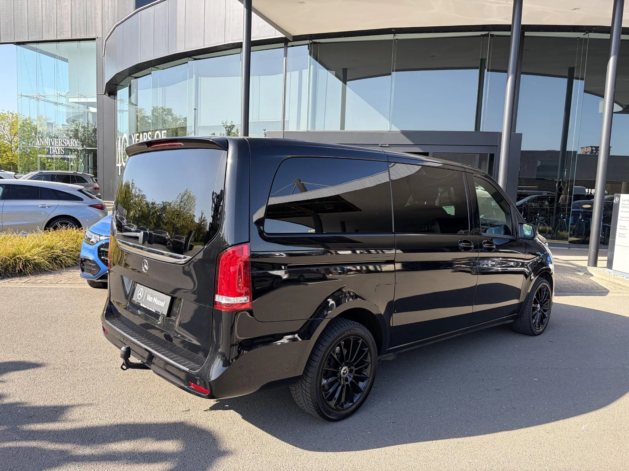 Mercedes-Benz V-Klasse 250 d L1 + LICHTE VRACHT + BURMESTER + TREKHAAK + 360 VIEW