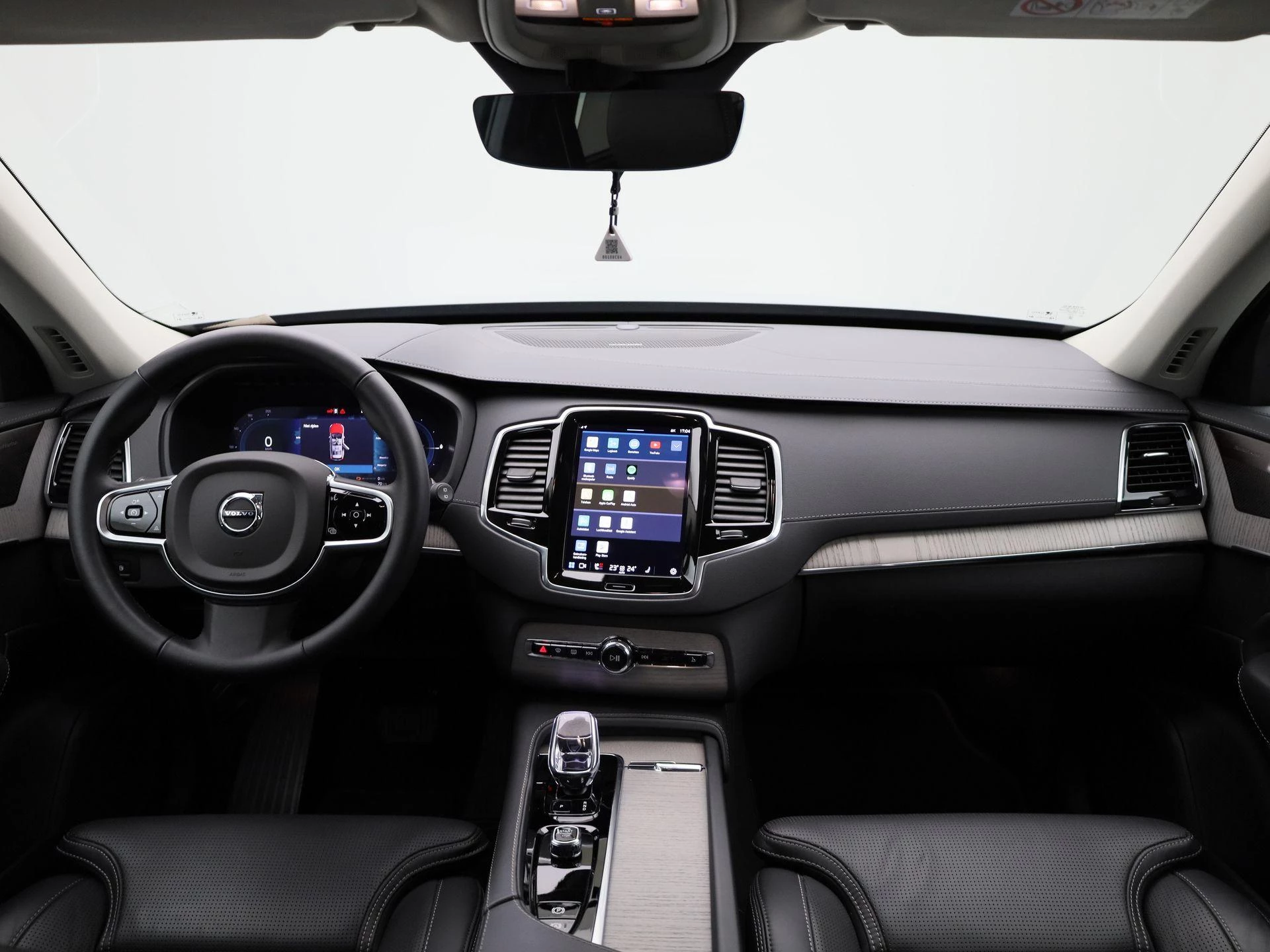 Volvo XC90 2.0 T8 4WD Plus Dark Aut.